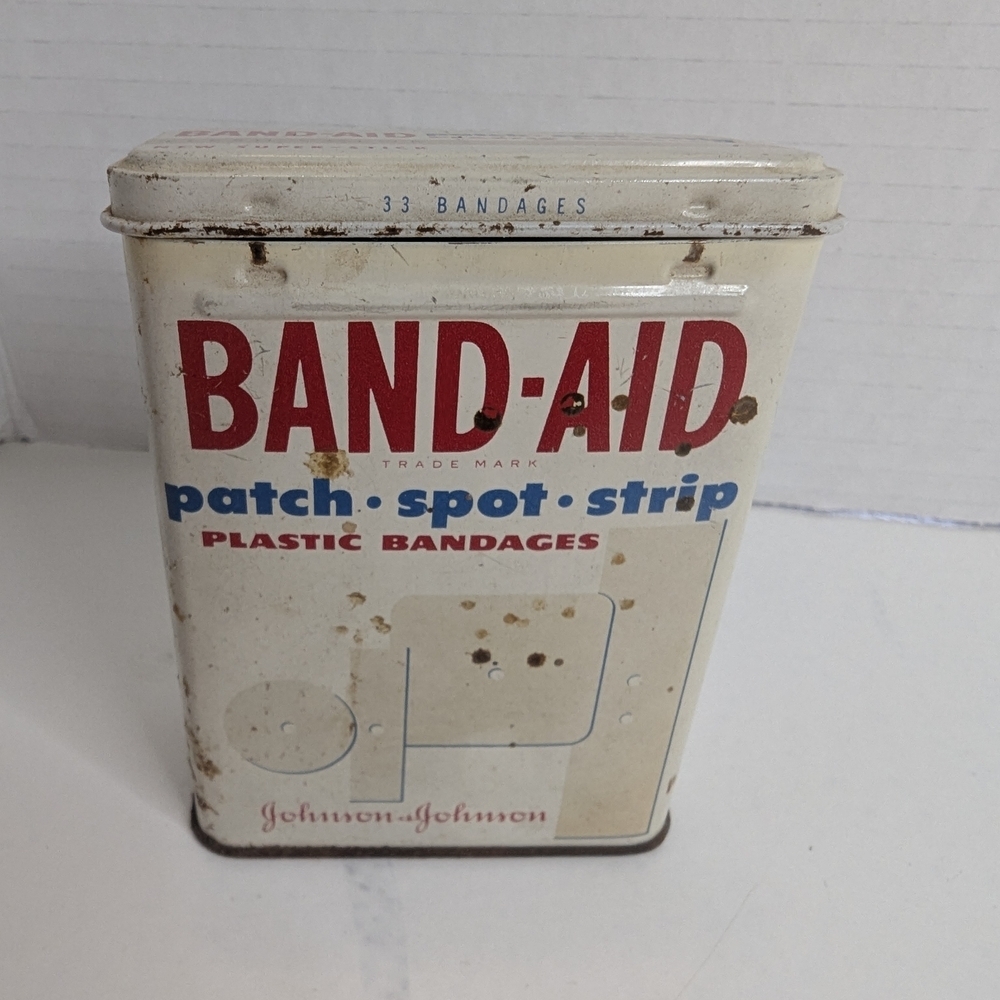 Vintage Johnson &‎ Johnson Correctable Metal 1950's-60's Bandaid Tin
